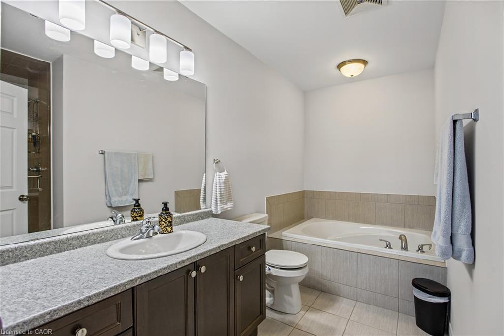 184 Pelech Crescent Property Photo 17