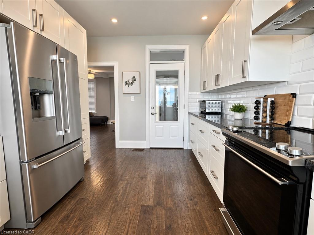 2952 North Shore Drive Property Photo 23