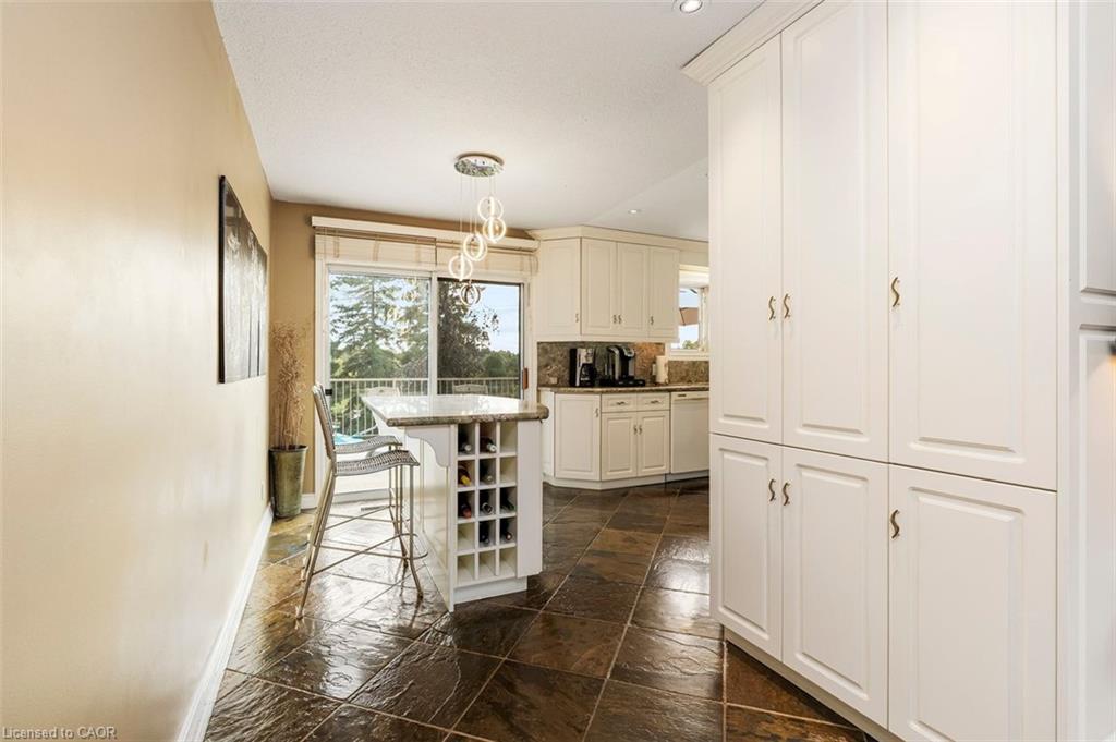 12216 Sixth Line Property Photo 17