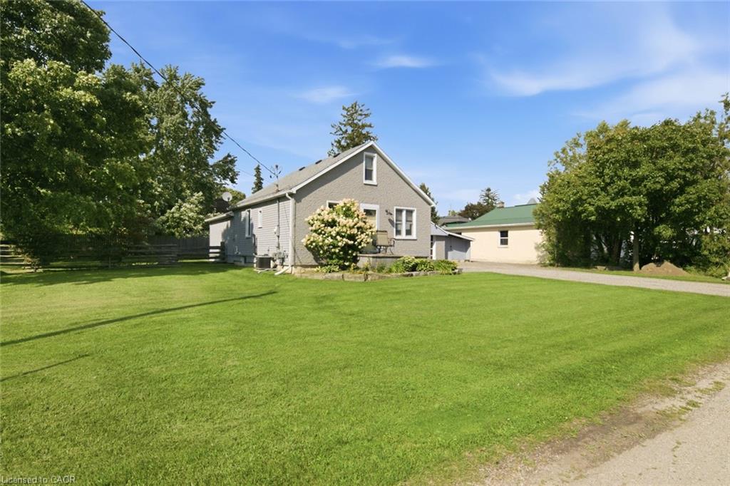 2214 William Shakespeare Street Property Photo 5