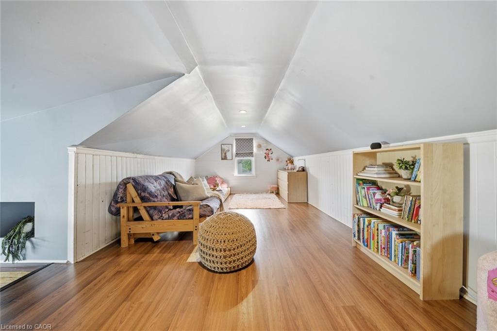 2214 William Shakespeare Street Property Photo 26
