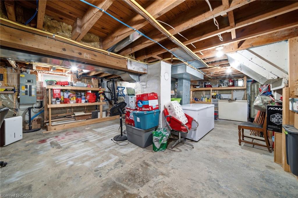 2214 William Shakespeare Street Property Photo 29
