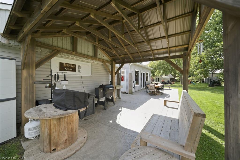 2214 William Shakespeare Street Property Photo 41