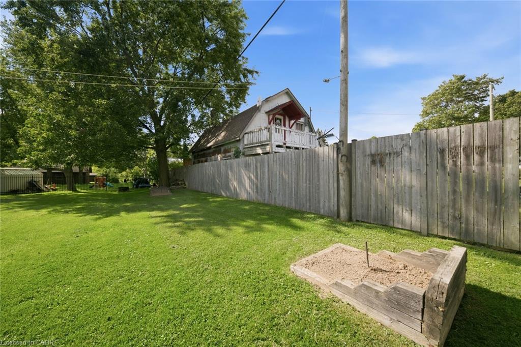2214 William Shakespeare Street Property Photo 44