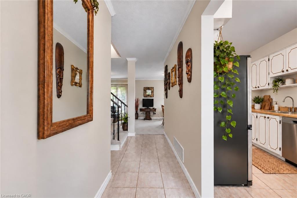 26 Jameson Crescent Property Photo 5
