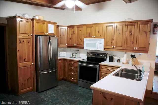 146 Maplehurst Road Property Photo 7
