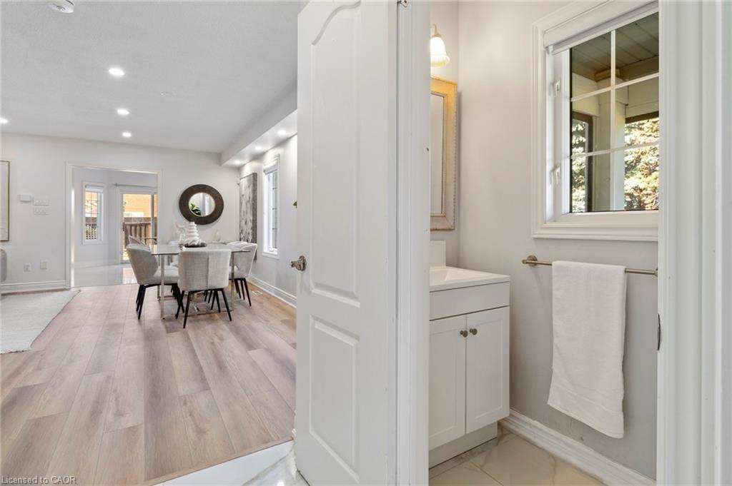 6653 Opera Glass Crescent Property Photo 10