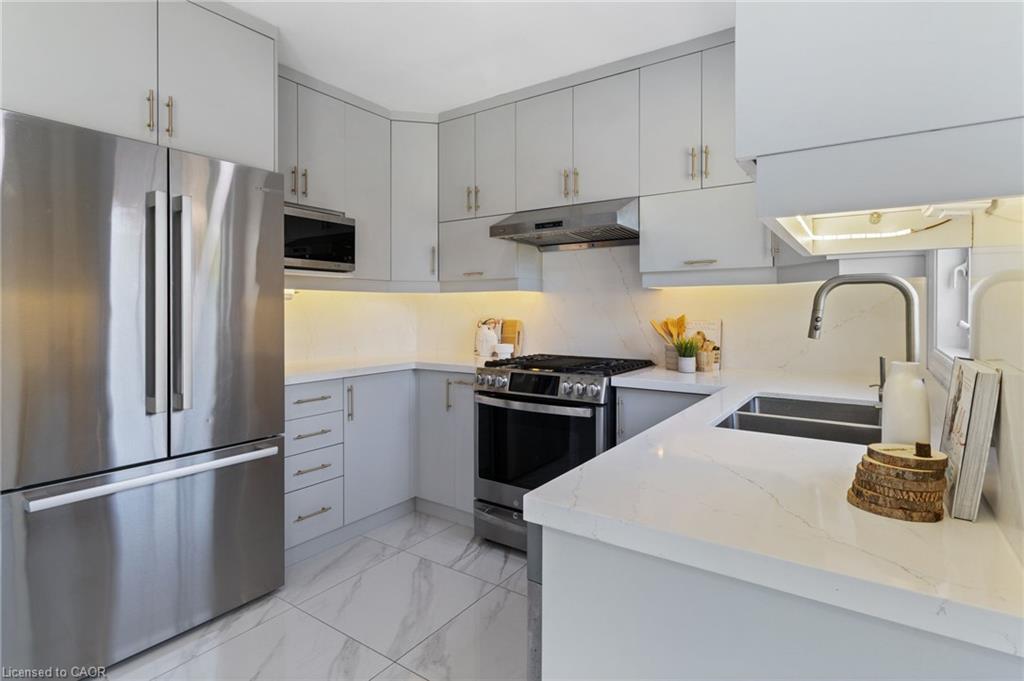 6653 Opera Glass Crescent Property Photo 18