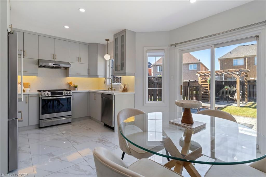 6653 Opera Glass Crescent Property Photo 21