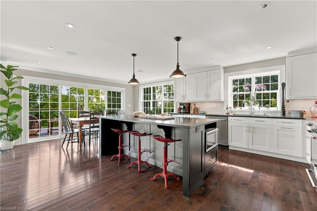 5062 Walkers Line Property Photo 11