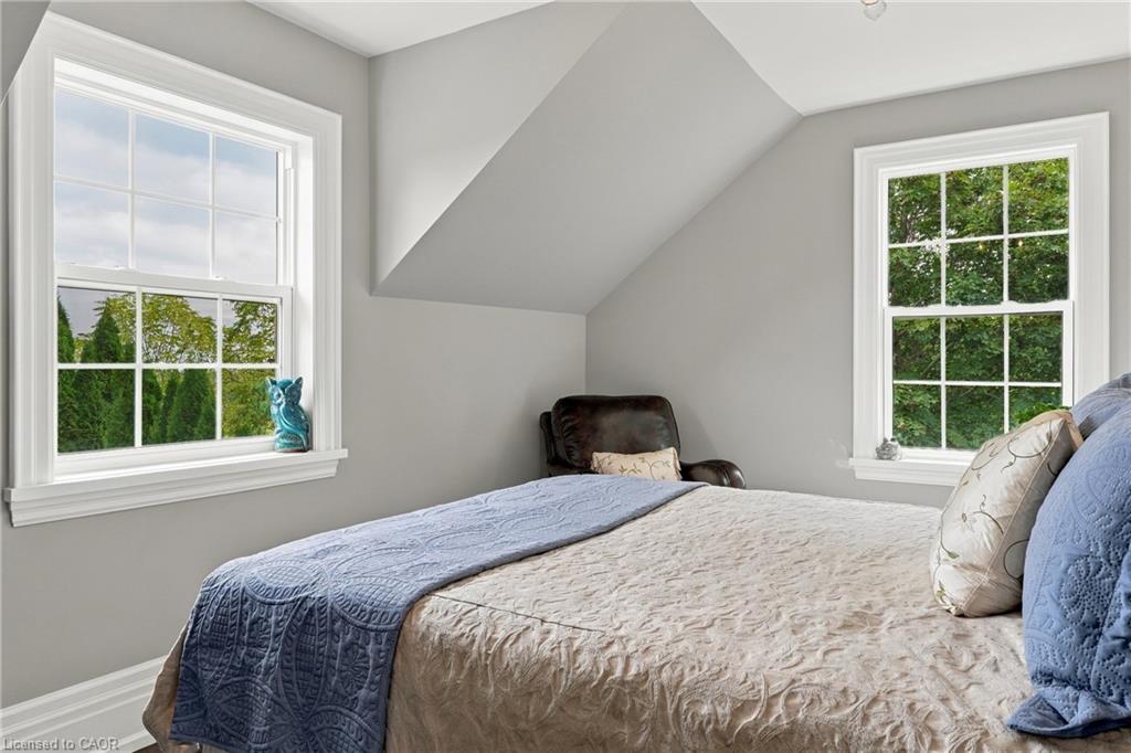 5062 Walkers Line Property Photo 33
