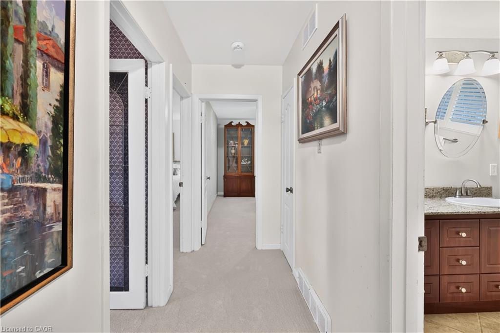 974 Owenwood Drive Property Photo 14