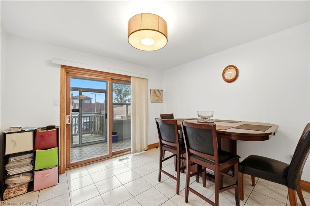 277 Harvie Avenue Property Photo 7