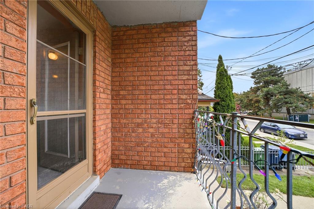 277 Harvie Avenue Property Photo 16