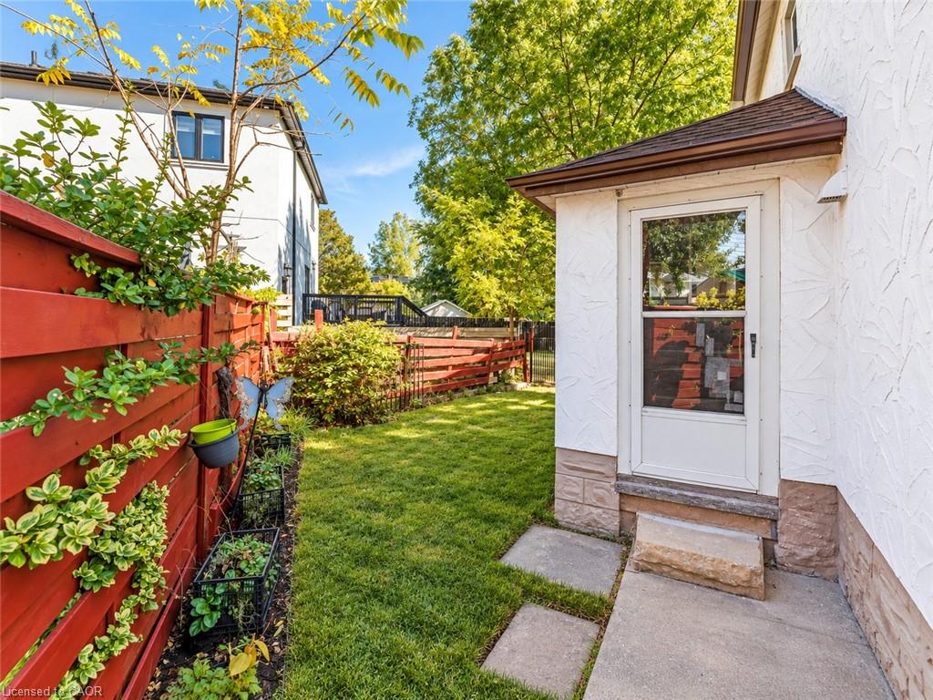 116 Victoria Avenue Property Photo 38