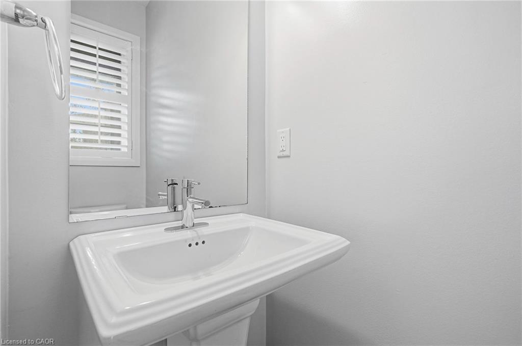 8 Rouley Lane Property Photo 14
