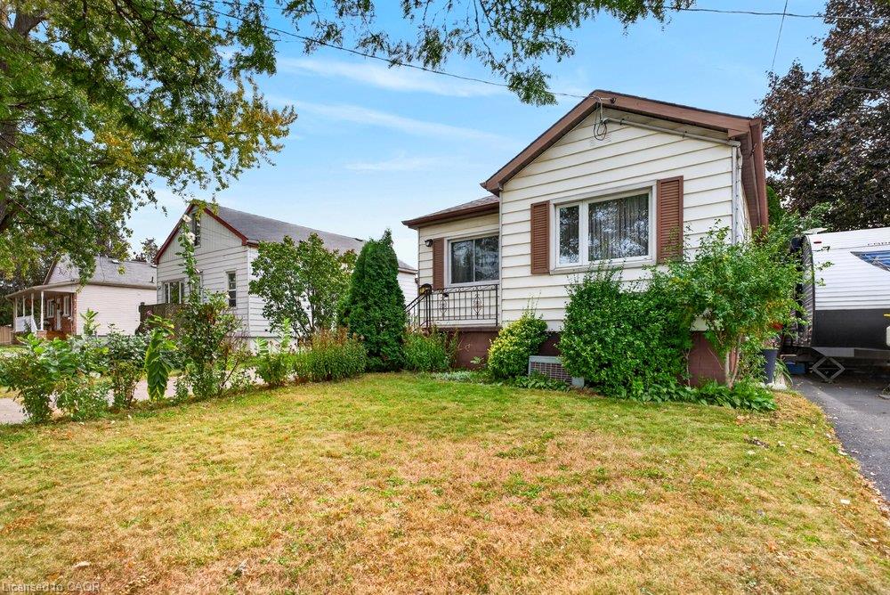 340 Barton Street Property Photo 4