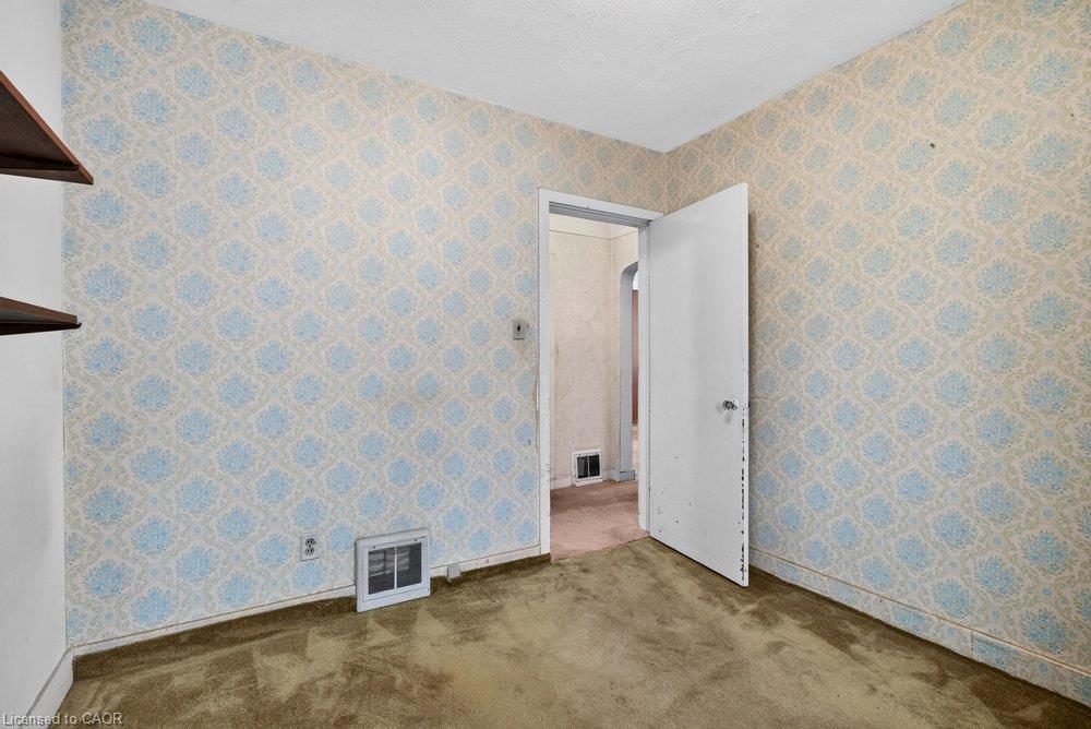 340 Barton Street Property Photo 11