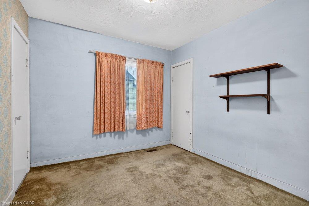 340 Barton Street Property Photo 13