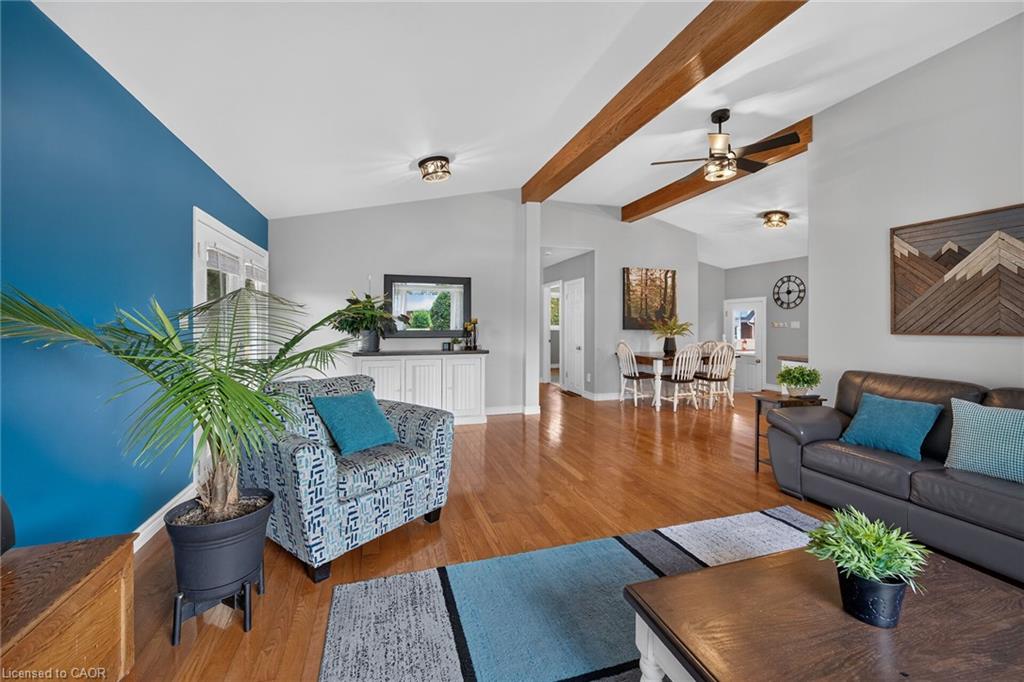 2 Keen Street Property Photo 8