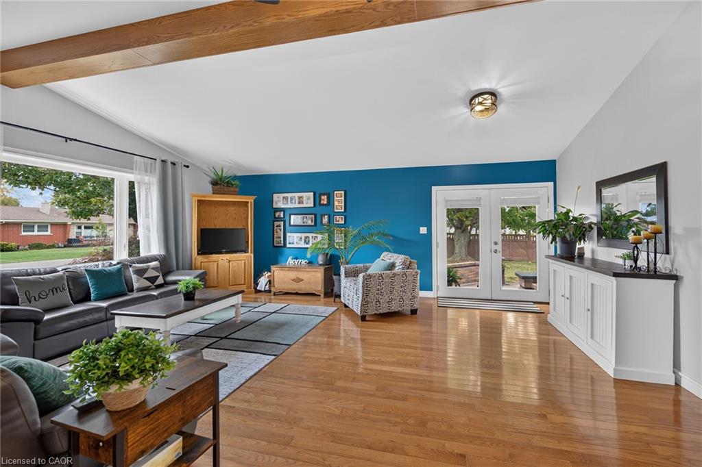 2 Keen Street Property Photo 11