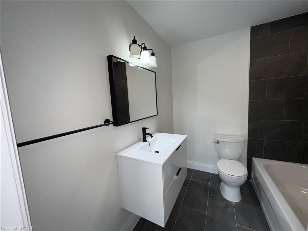 289 Fairfield Avenue Property Photo 10