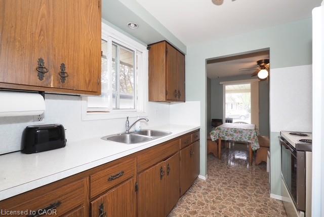 90 Pepperwood Crescent Property Photo 14