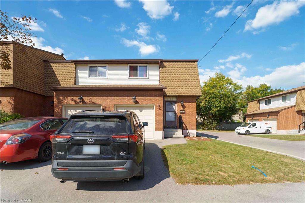 4-899 Stone Church Road E Property Photo 1
