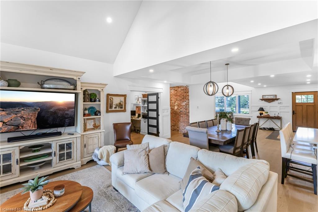 60 Mountain Brow Boulevard Property Photo 9