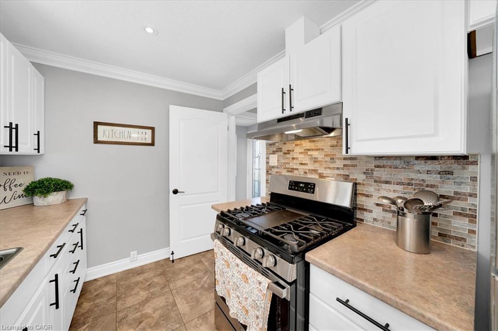 8 Wauchope Avenue Property Photo 13