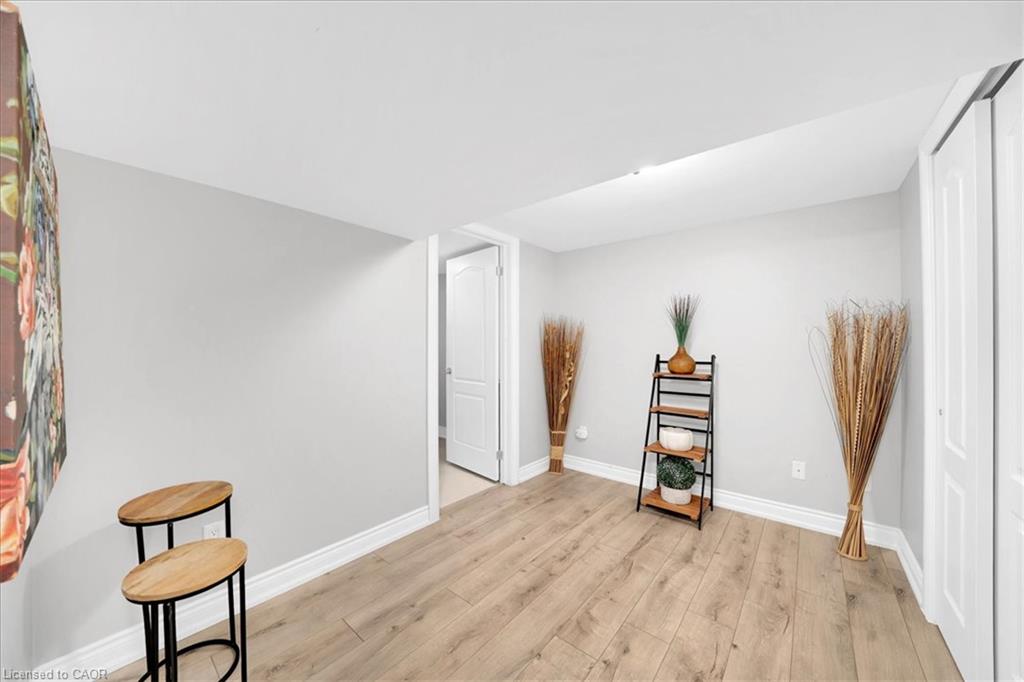 8 Wauchope Avenue Property Photo 27