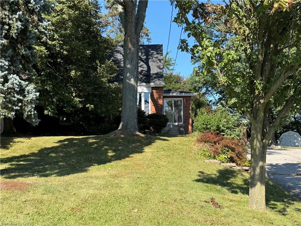 9788 Twenty Road W Property Photo 2
