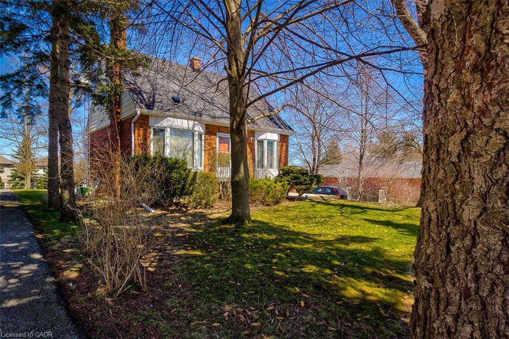 9788 Twenty Road W Property Photo 5