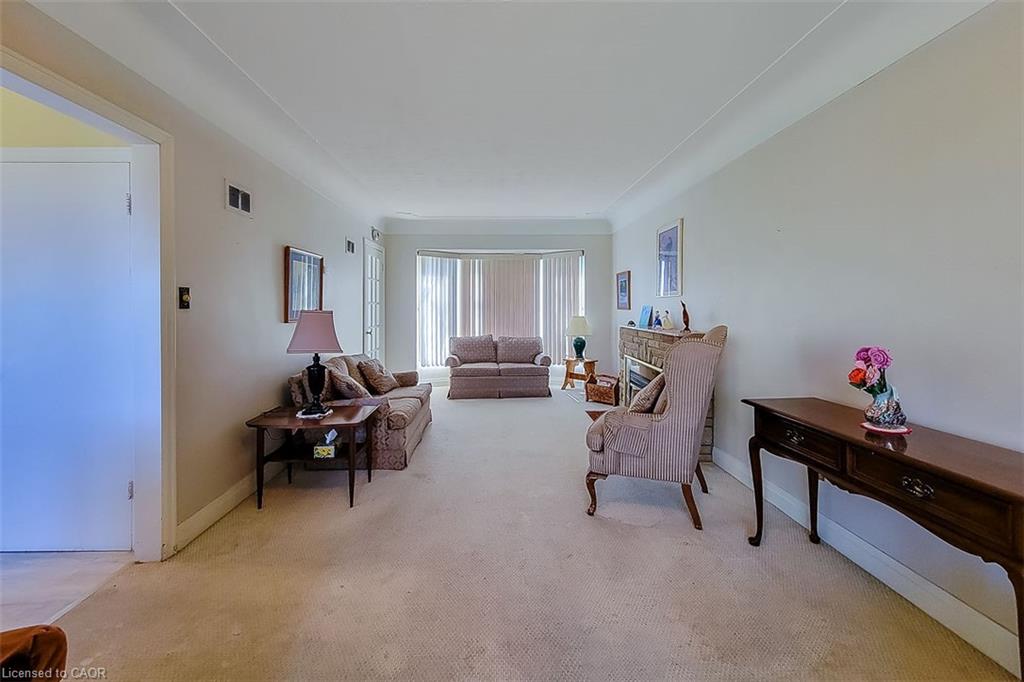 9788 Twenty Road W Property Photo 13