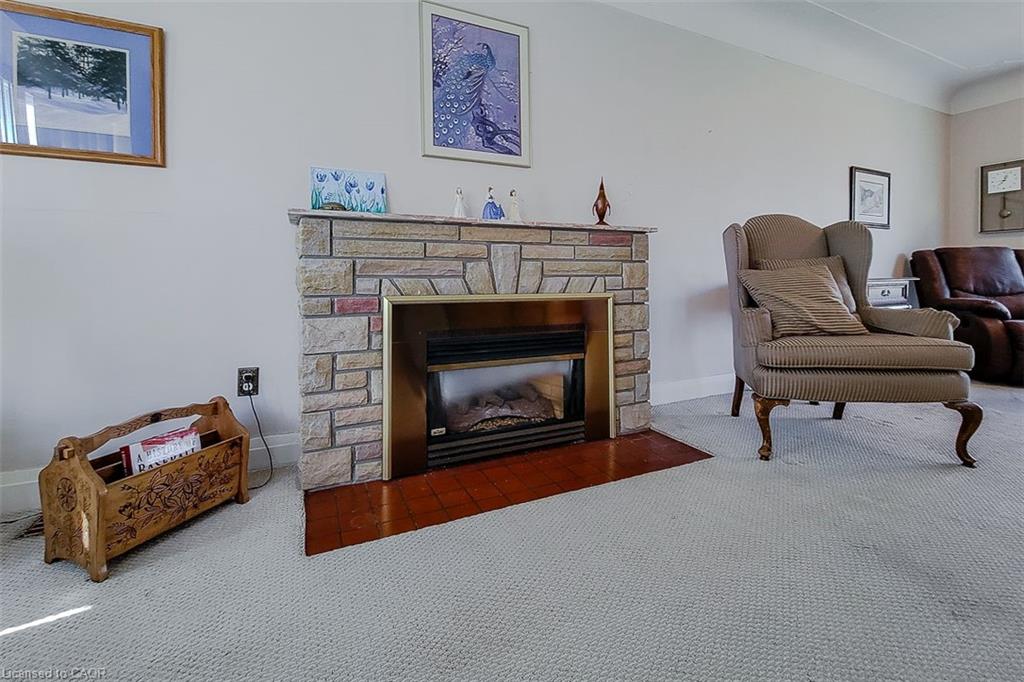 9788 Twenty Road W Property Photo 17