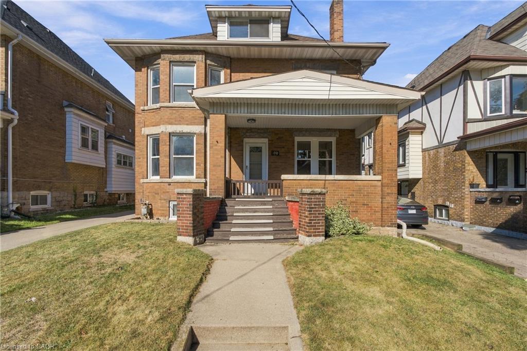 100 Balsam Avenue S Property Photo 3