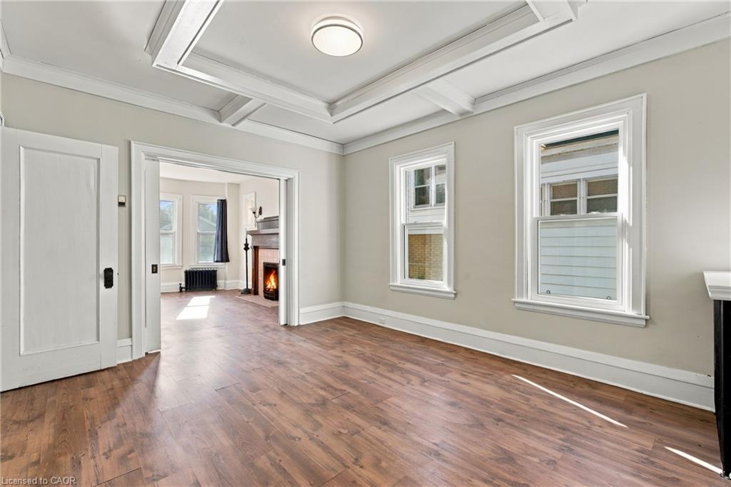 100 Balsam Avenue S Property Photo 20