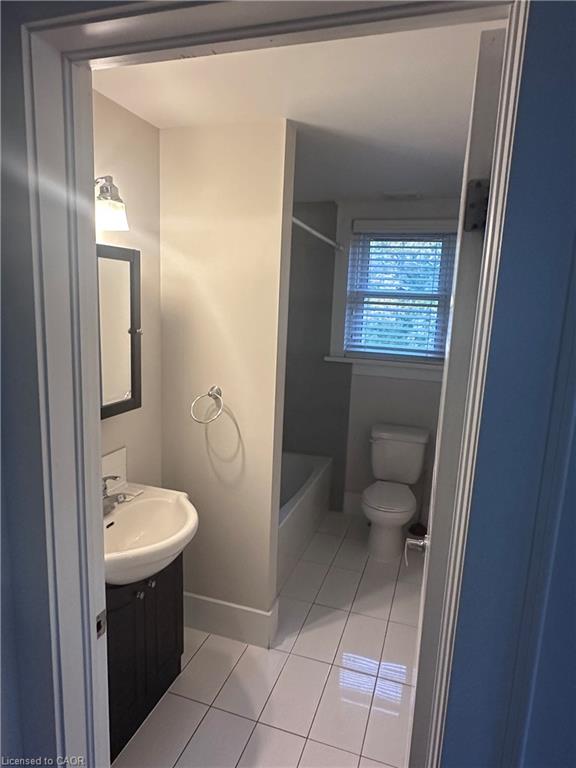 203-58-60 Madison Avenue N Property Photo 3