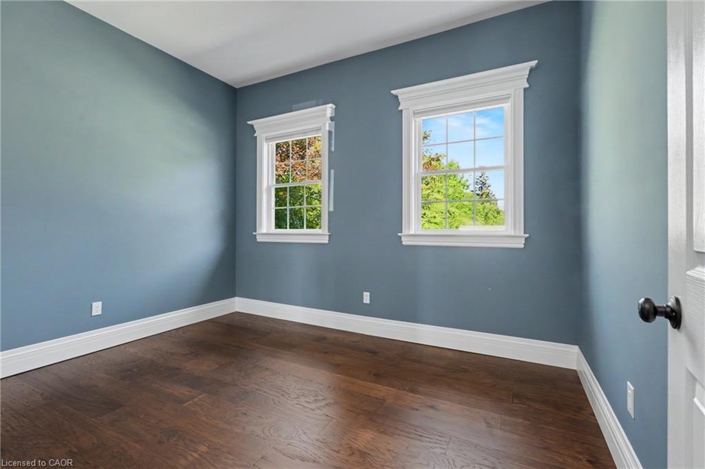 390 Sydenham Road Property Photo 16
