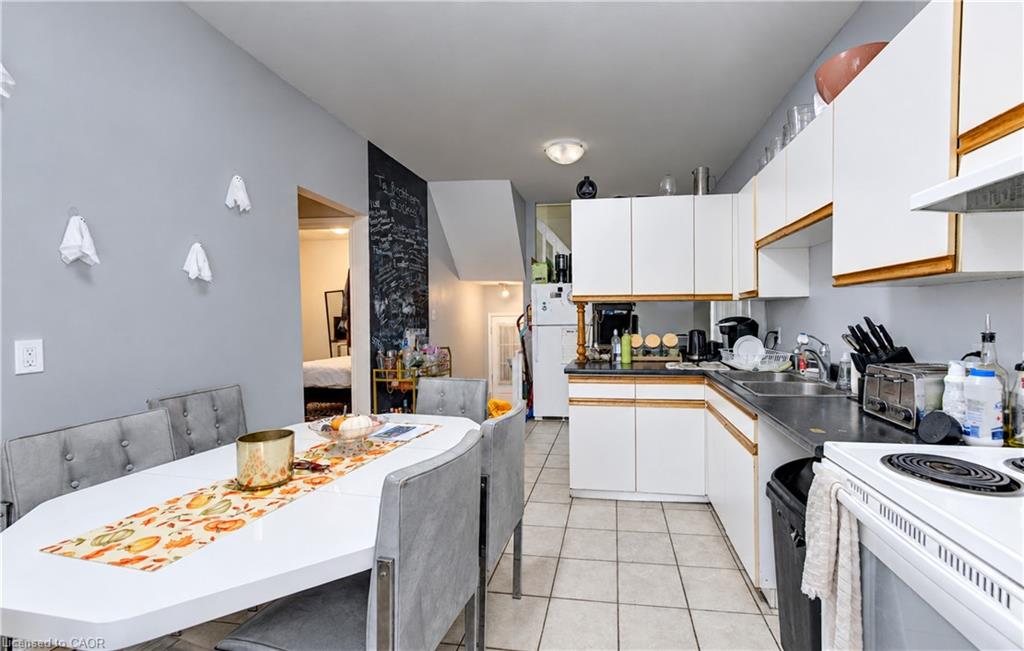 19 James Street Property Photo 24