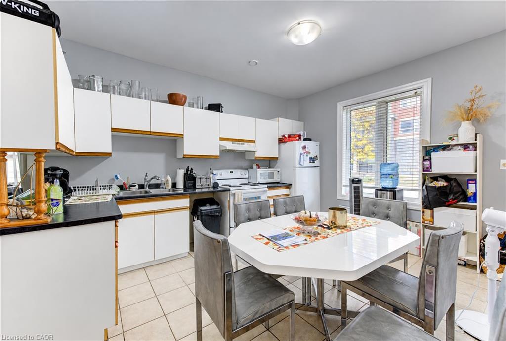19 James Street Property Photo 30