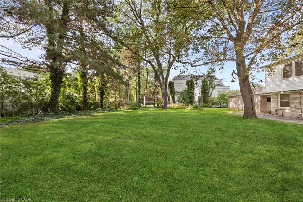 24 Valloncliffe Road Property Photo 5