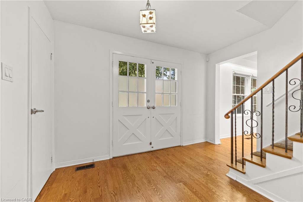 24 Valloncliffe Road Property Photo 7