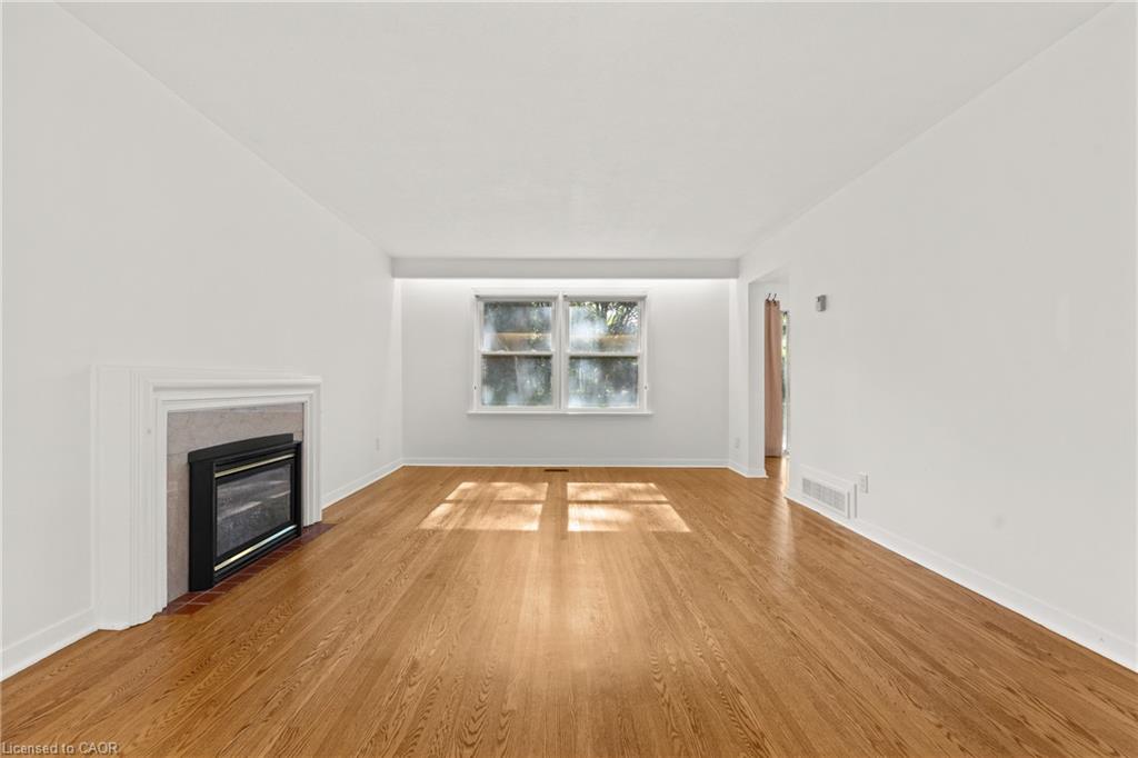 24 Valloncliffe Road Property Photo 8