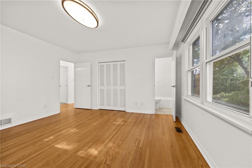 24 Valloncliffe Road Property Photo 19