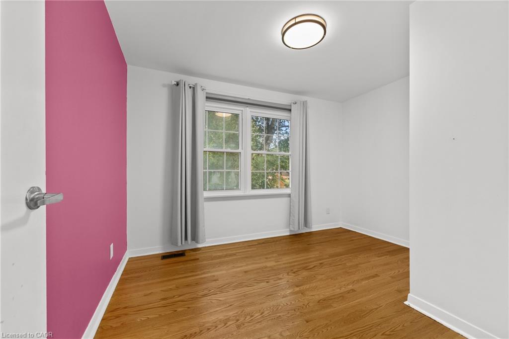 24 Valloncliffe Road Property Photo 22