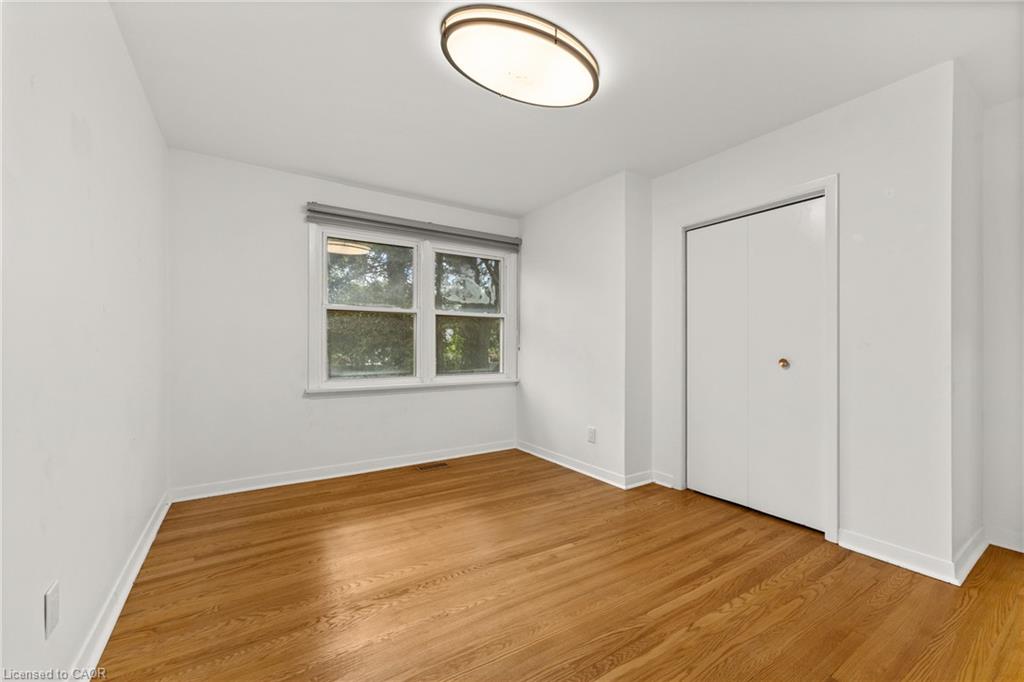 24 Valloncliffe Road Property Photo 23