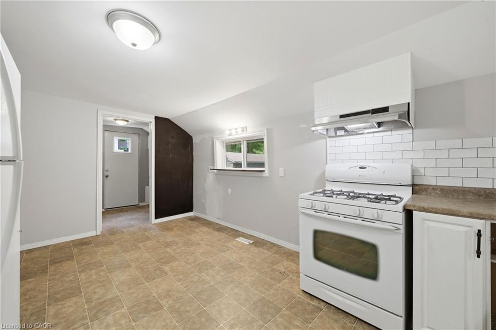 12 Argyle Street Property Photo 14