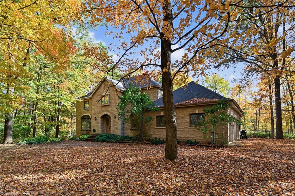 872 6th Conc Road W Property Photo 1
