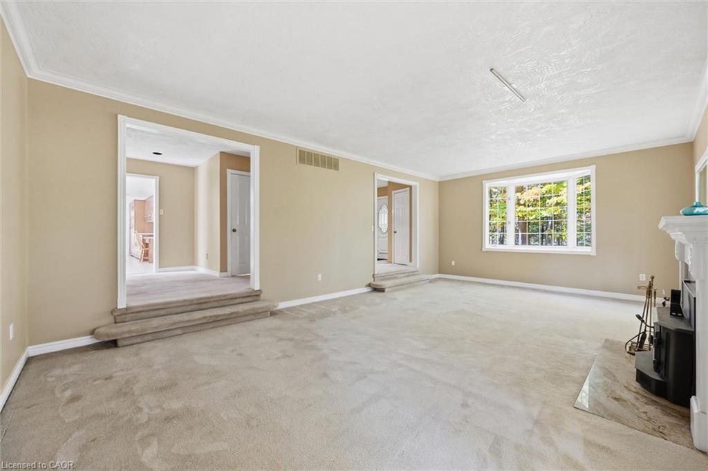872 6th Conc Road W Property Photo 10
